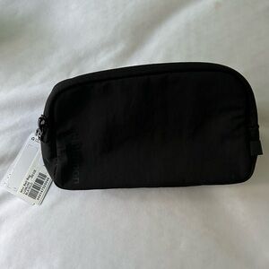 BNWT Lululemon mini belt bag